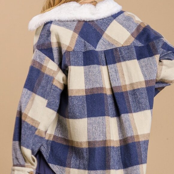 NWT Boutique Dusty Blue Plaid Shacket - Picture 4 of 6